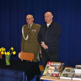 Trochę inaczej o najnowszej historii Polski