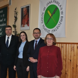 Wizyta przedstawicieli Ministerstwa Rolnictwa i Rozwoju Wsi w Zespole Szkół im. Jana Pawła II w Brzostku 