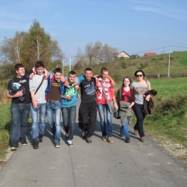 CUDZE CHWALICIE SWOJEGO NIE ZNACIE…