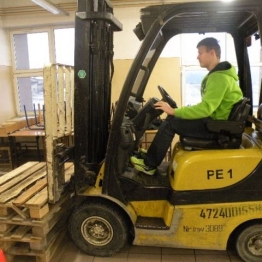 SZKOŁA KSZTAŁCĄCA ZAWODOWO