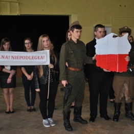 Święto Niepodległości w Zespole Szkół w Brzostku