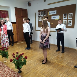 Spotkanie z poezją w bibliotece szkolnej