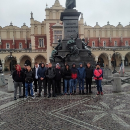 WAWEL DAWNA SIEDZIBA KRÓLÓW POLSKI