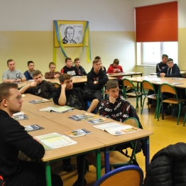 SPOTKANIE KOŁA MECHANIZACYJNEGO Z PRZEDSTAWICIELEM FIRMY MAS SEEDS