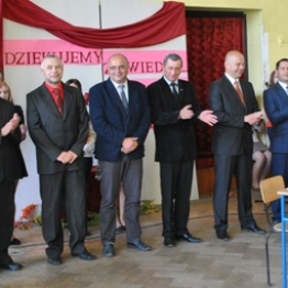 Dziękujemy za wiedzę, za trud, za serce … - obchody Dnia Edukacji Narodowej w naszej szkole